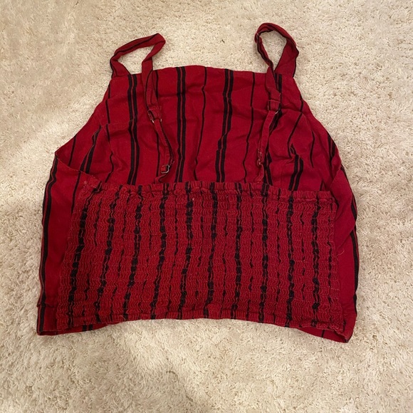 Red Striped Cropped Hollister Shirt - Picture 3 of 3